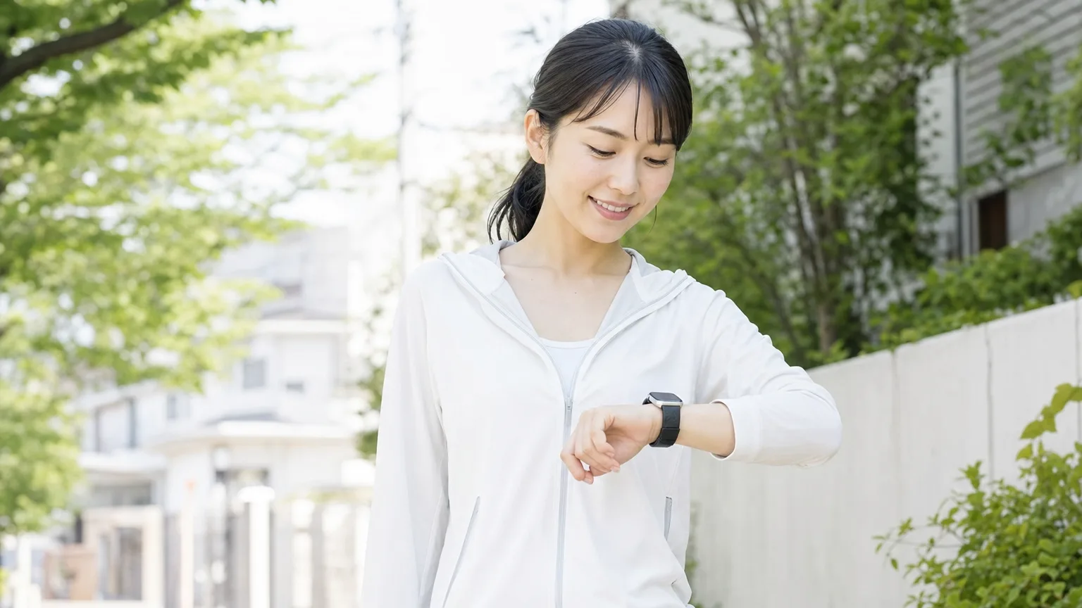 「1日1万歩」は本当に必要？｜歩数と健康の科学と、歩くだけでは足りないもの